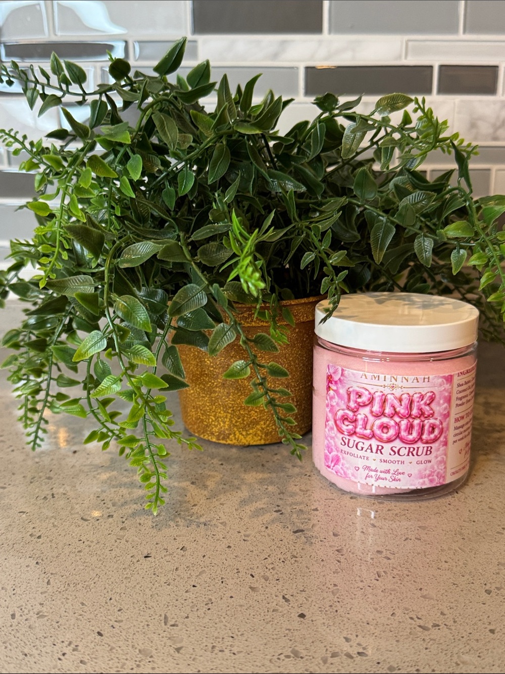 AMINNAH - PINK CLOUD SUGAR SCRUB